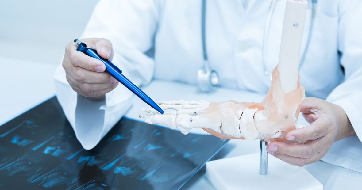 chirurgien spécialiste du pied